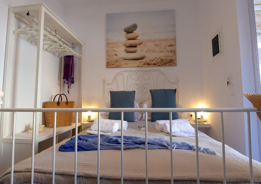 Corfu Bonzai Studios room 3